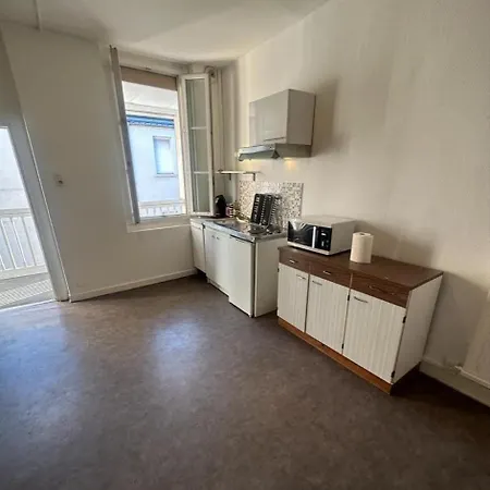 Dortoir Entier Privatif * 塔布